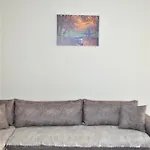 Lungomare Apartment *